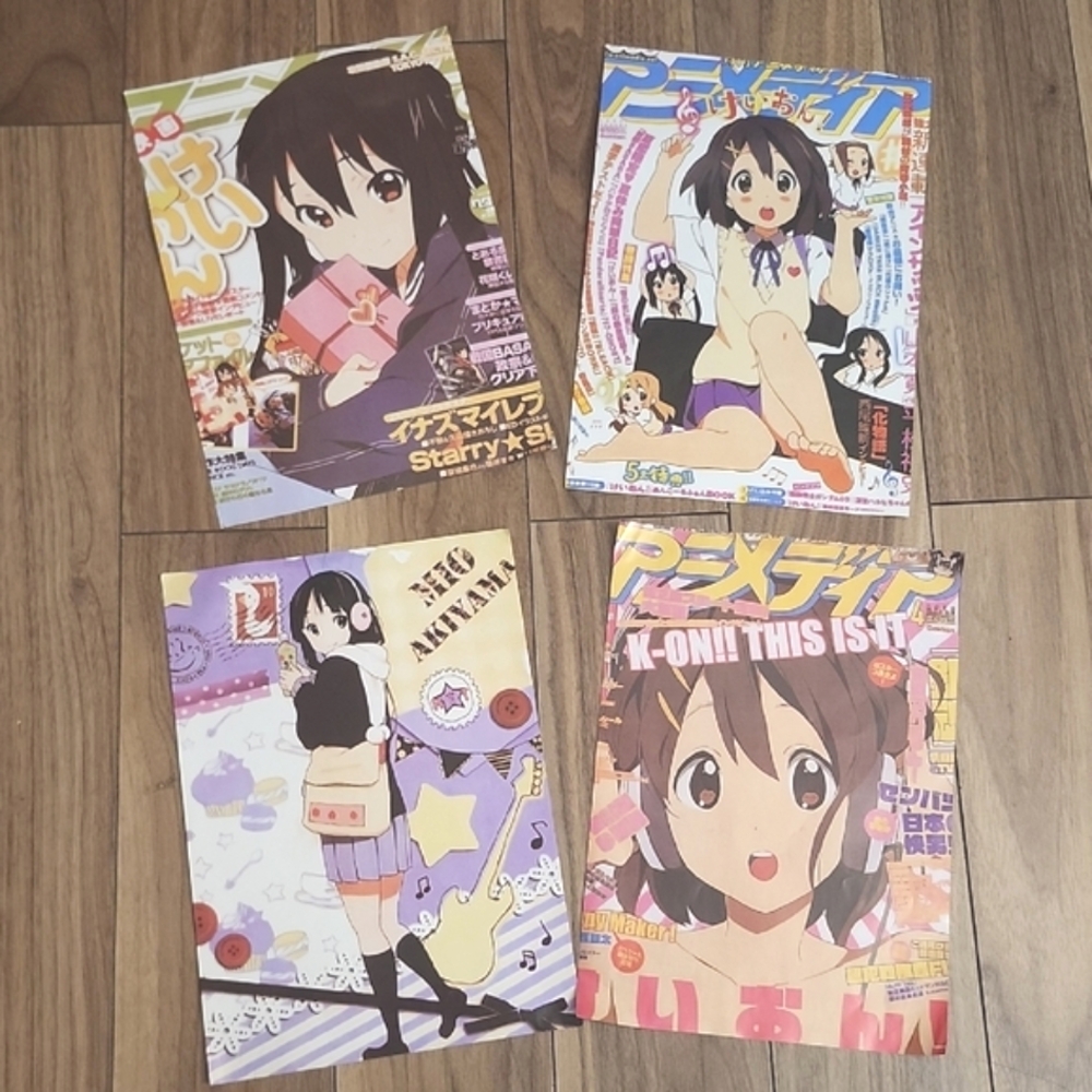 🔥Set of 4 Anime Posters Collection, 7.5" X 11" K-ON!